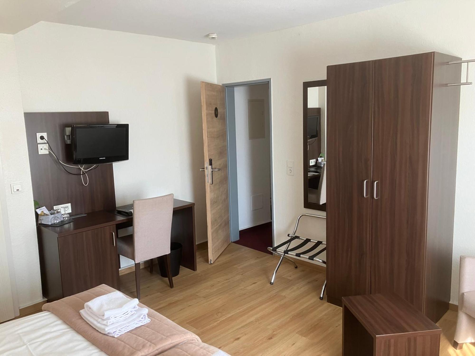 Hotel Mercedes City Bona Exterior foto